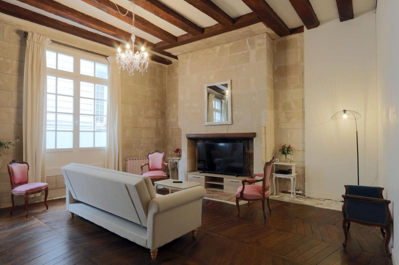 Апартаменты Charme D'Ancien Au Coeur De Vieux-Тур Экстерьер фото